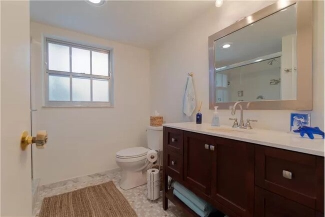 Building Photo - 3475 S Ocean Blvd