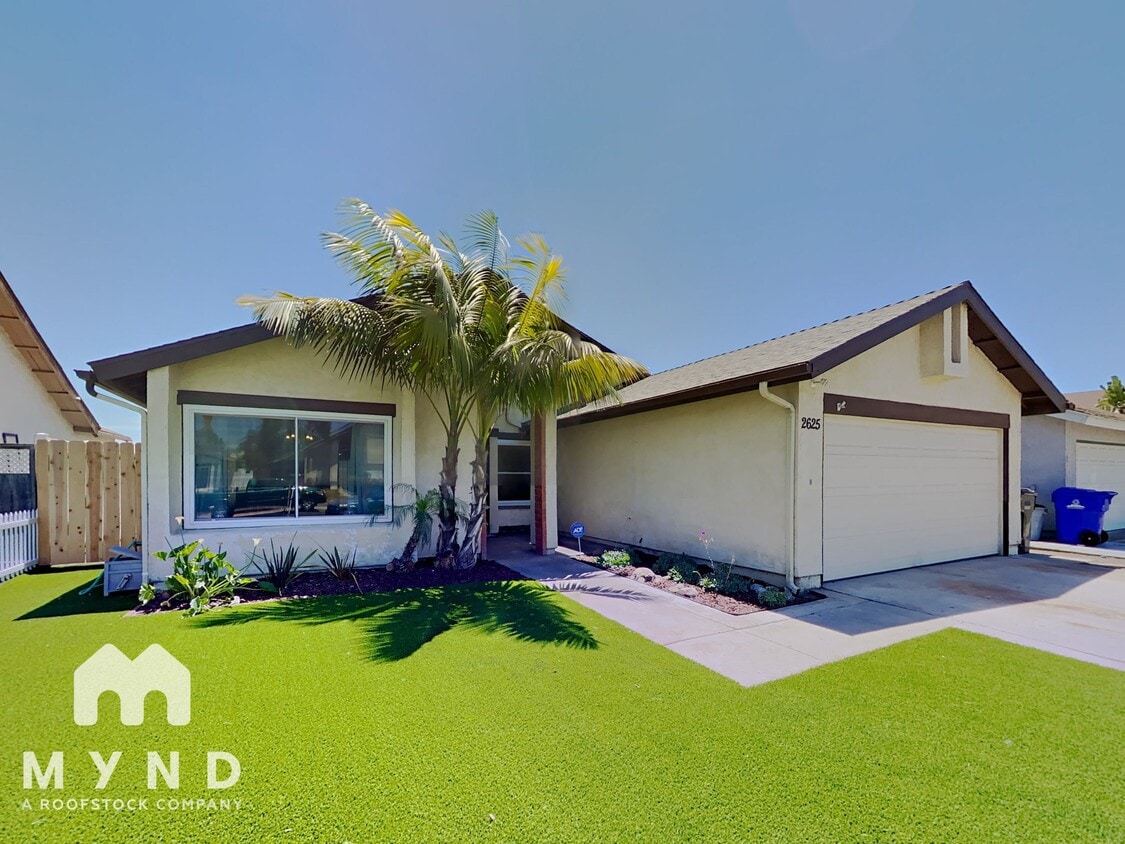 Foto principal - 2625 Wardlow Ave