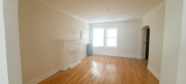 Building Photo - 8014 Kilpatrick Ave