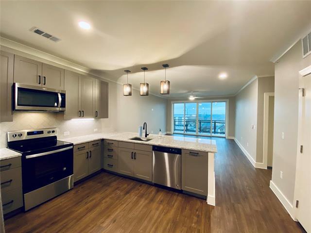 Foto del edificio - 3517 Windhaven Pkwy