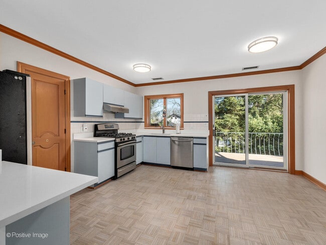 Building Photo - 3205 Mulberry Ln