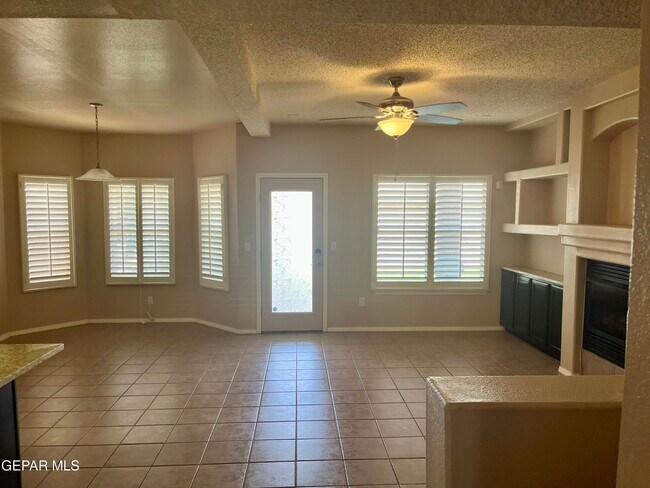Building Photo - 12450 Paseo De Arco Ct
