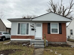 Building Photo - 14310 Hobart Ave