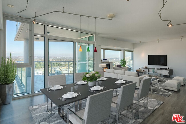 Foto del edificio - 13600 Marina Pointe Dr