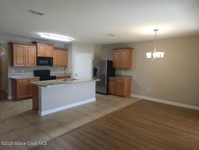 Foto del edificio - 4640 Pagosa Springs Cir