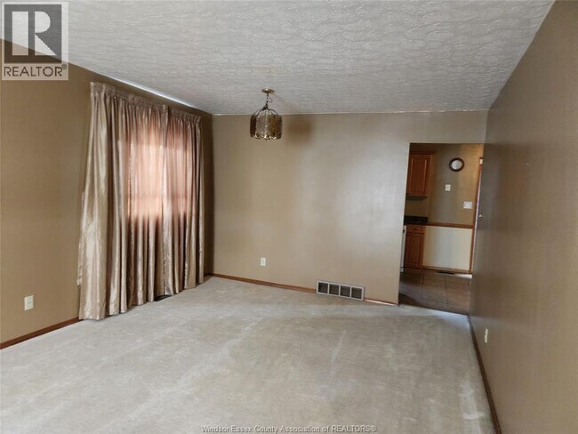 Building Photo - 3164 Conservation Dr