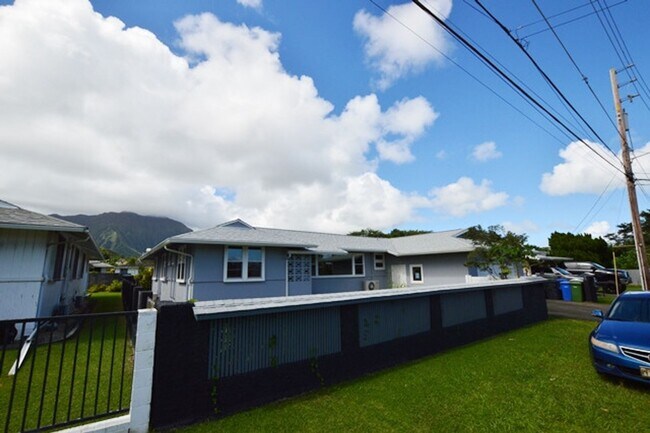 Foto del edificio - 45-722-722 Puohala St