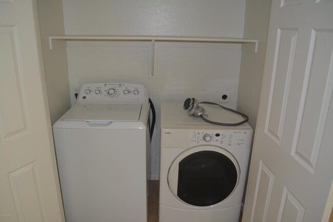 Foto del edificio - 18017 N 40th Pl