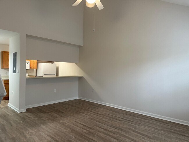 Foto del edificio - 2738 W Tharpe St