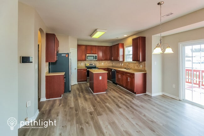 Building Photo - 13200 Stockleigh Dr, Chester, VA, 23831