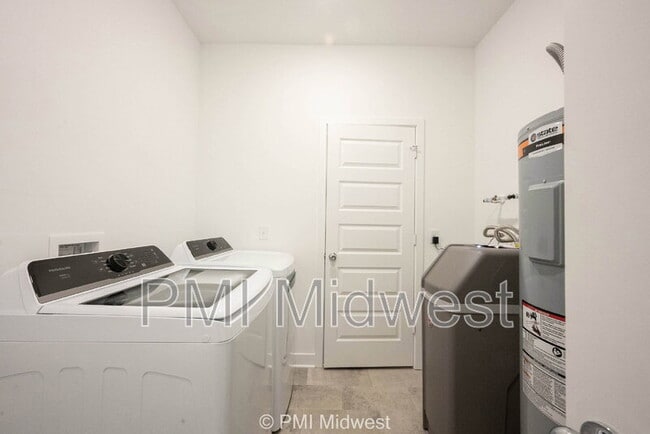 Building Photo - 713 Penrose Pl