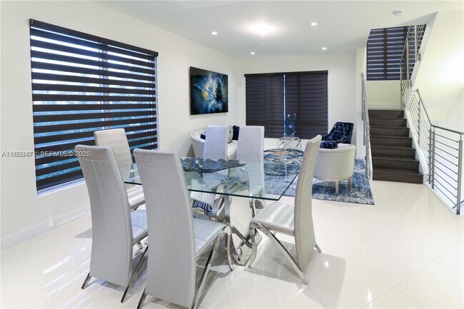 Foto del edificio - 10501 NW 66th St