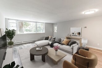 Cherokee Apartments photo'