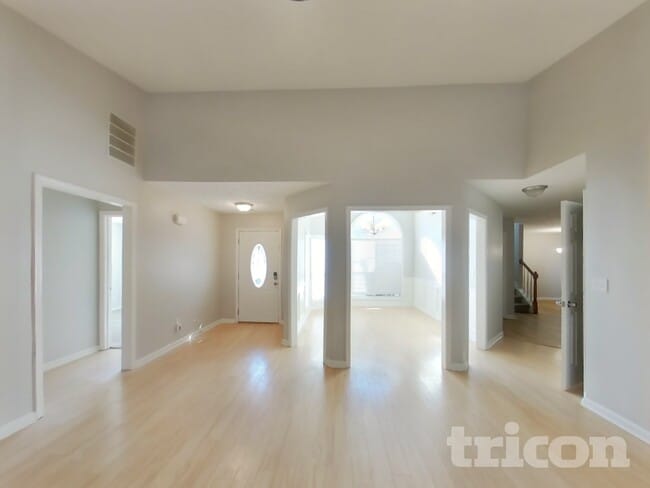 Building Photo - 2570 Harbins Mill Dr