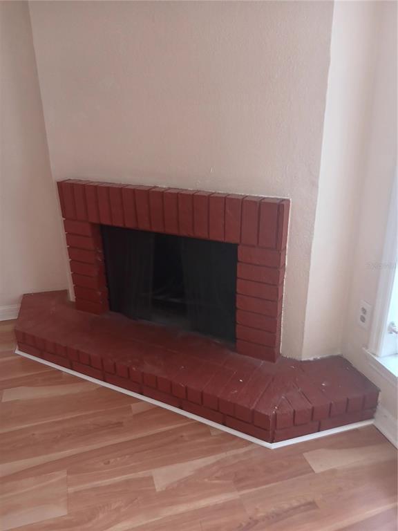 Building Photo - 652 St Johns Ct