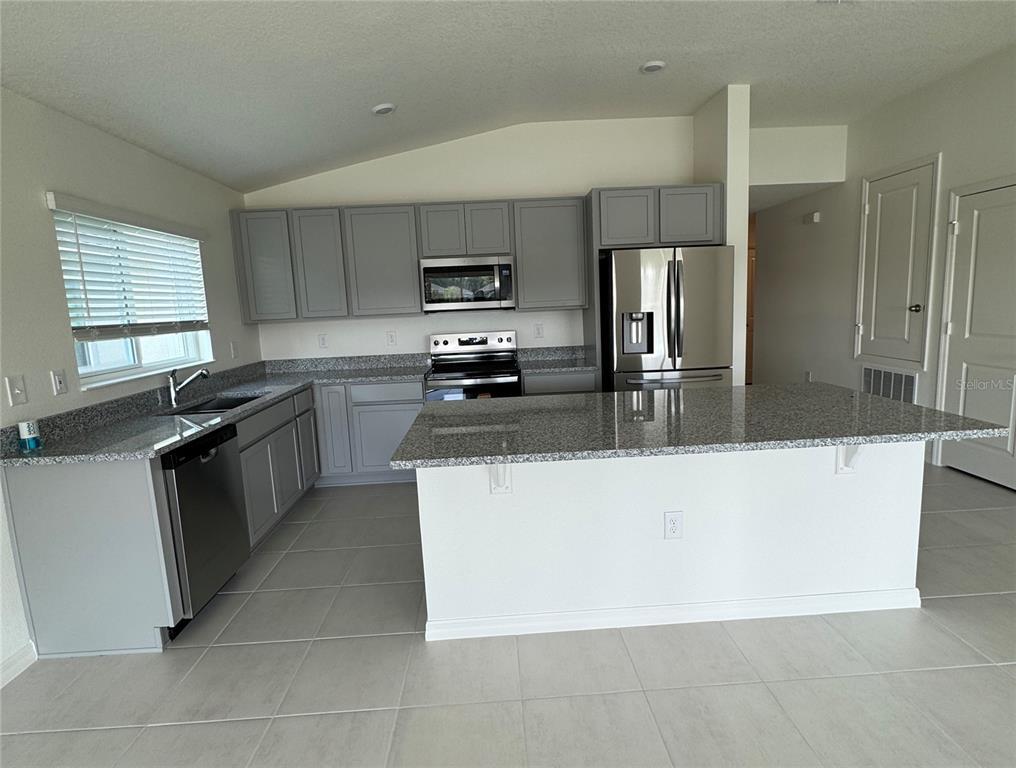 Foto del edificio - 3815 Pronghorn Dr