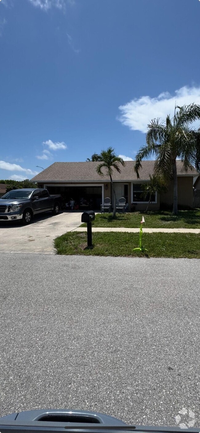 Building Photo - 1808 Banyan Creek Cir N
