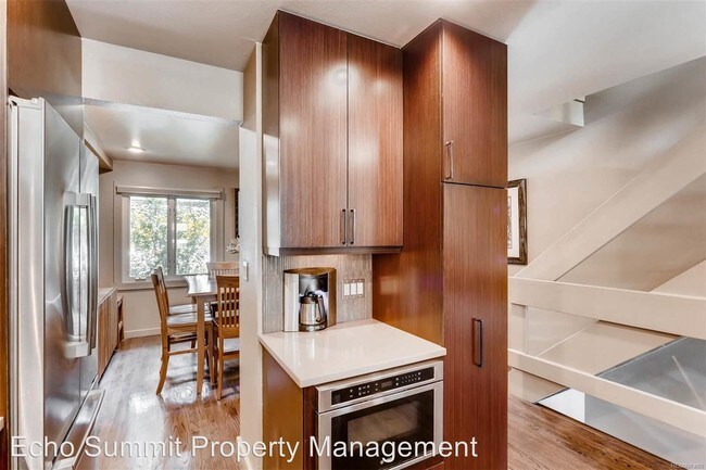 Foto del edificio - 3 br, 2 bath House - 111 North Pearl Street