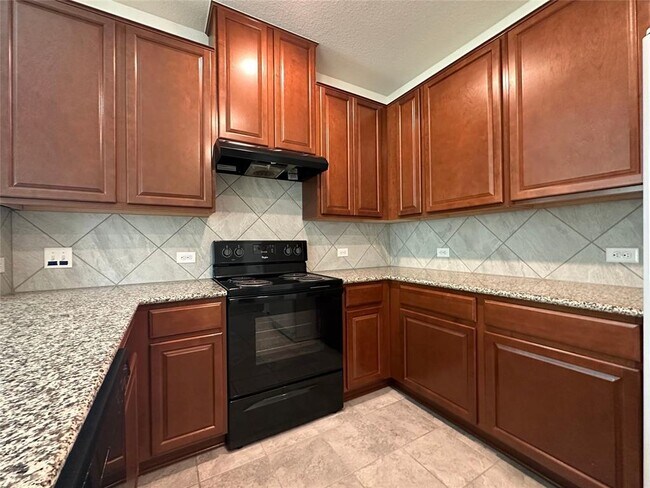 Foto del edificio - 7813 Crystalbrook W