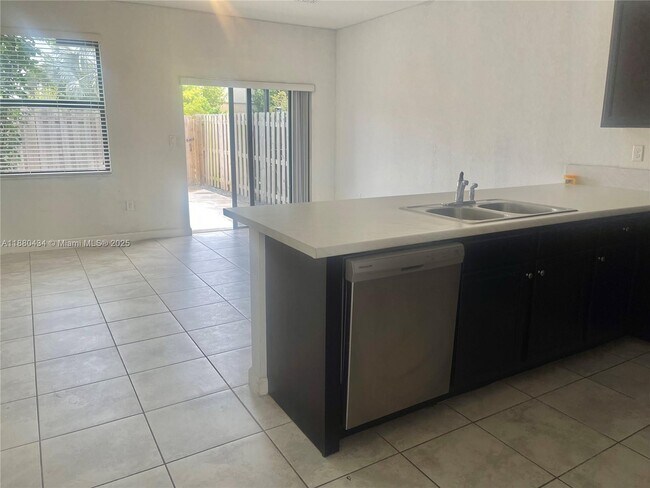 Foto del edificio - 24839 SW 113th Pl