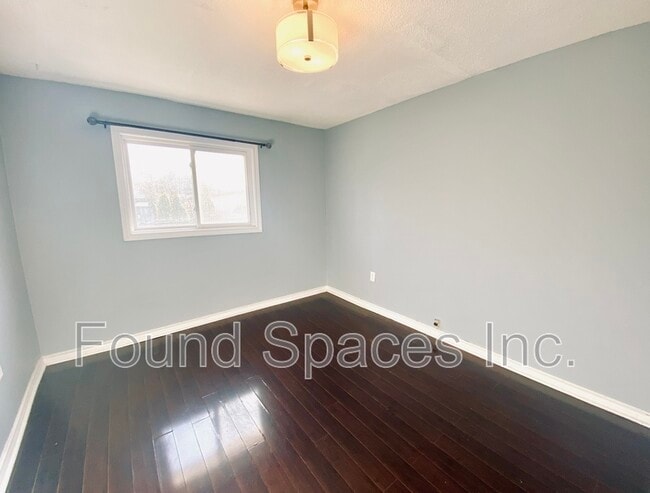 Building Photo - 342 Cope St