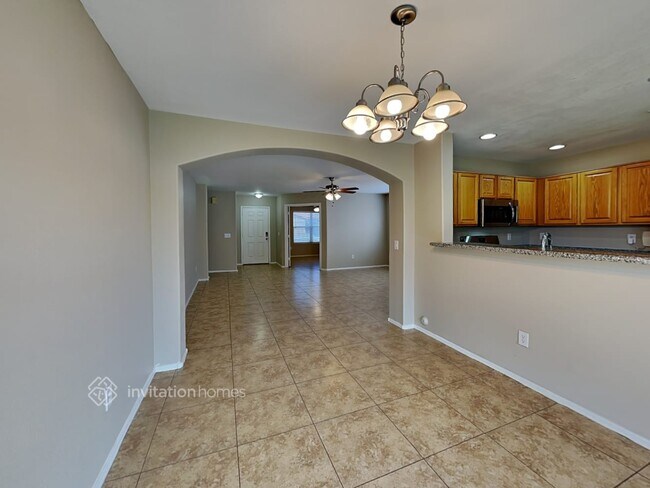 Building Photo - 8127 E Onza Ave
