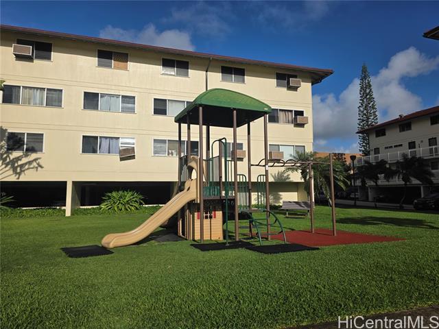 Building Photo - 350 Aoloa St