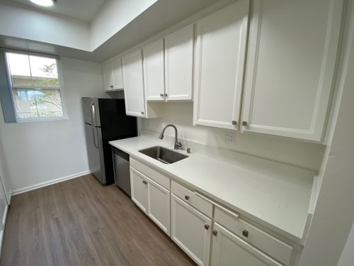 Building Photo - 1725 Butler Ave