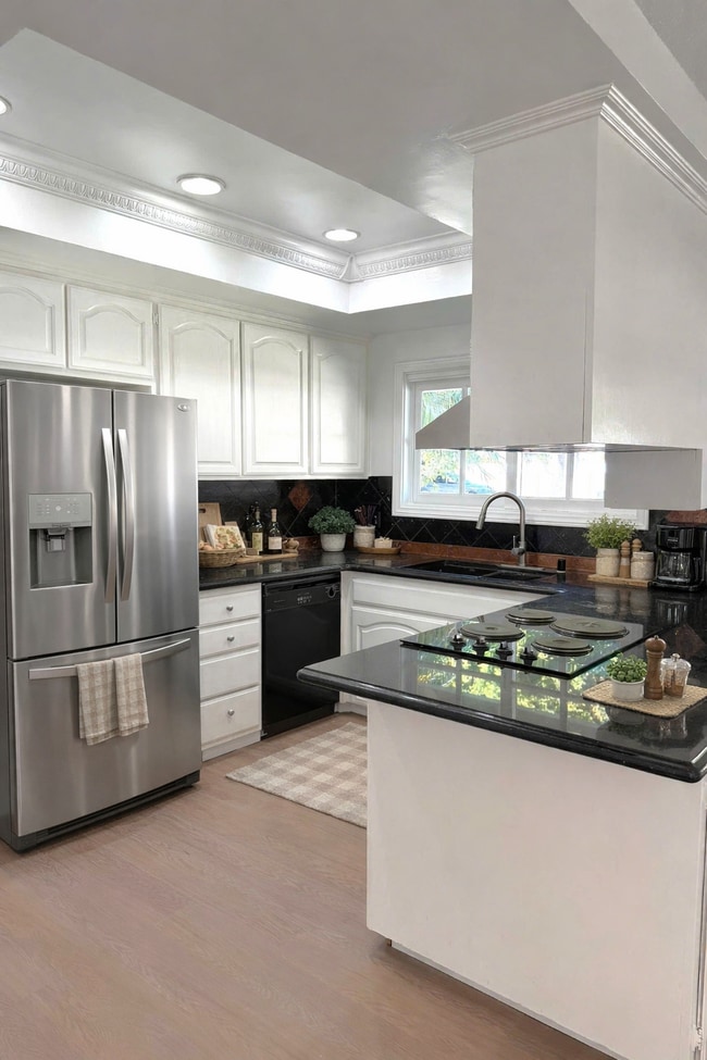 Building Photo - 6292 Heil Ave