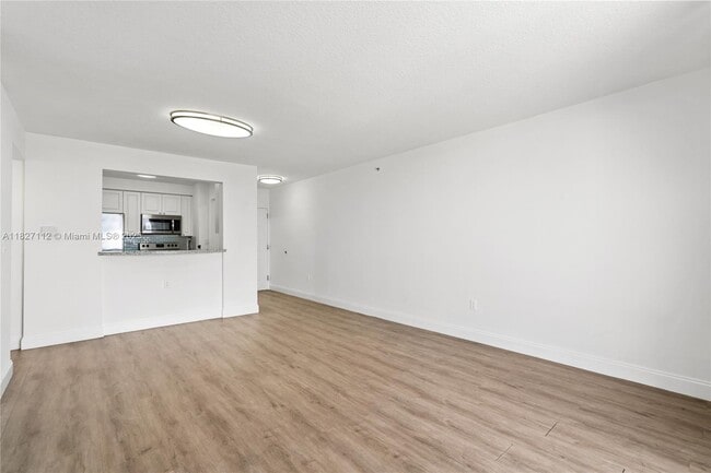 Building Photo - 900 SW 8th St