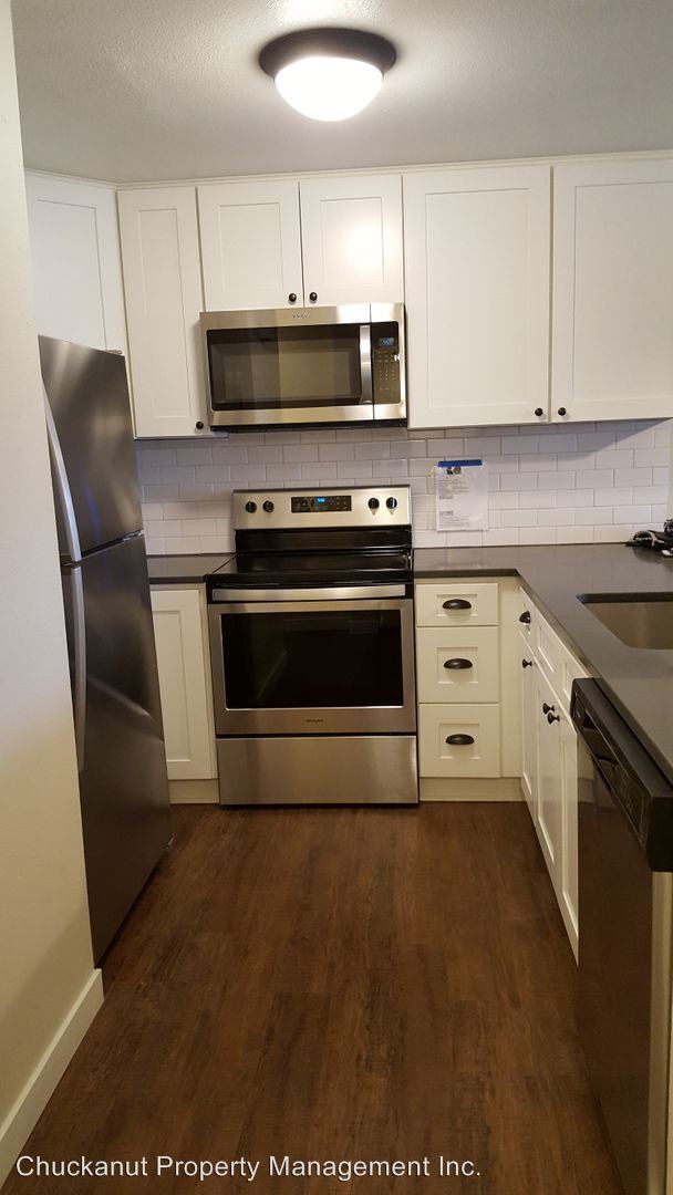 Foto del edificio - 2145 Eastview Pl