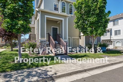 Foto principal - Benicias Beautiful Portside Village Townhouse