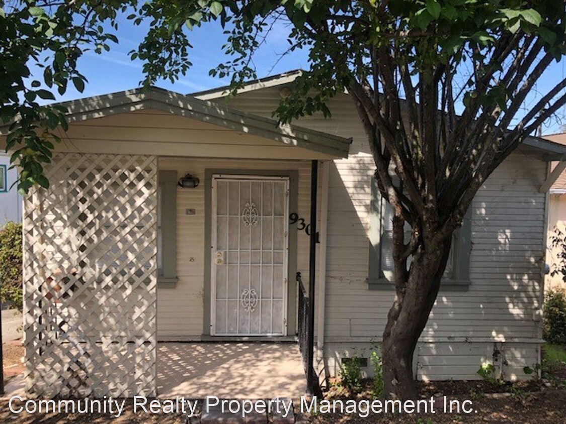 Primary Photo - 2 br, 1 bath House - 9301 Lawlor St.