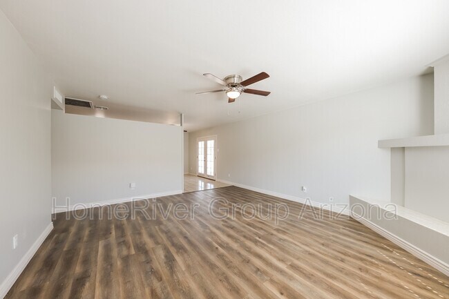 Foto del edificio - 5352 W Banff Ln.