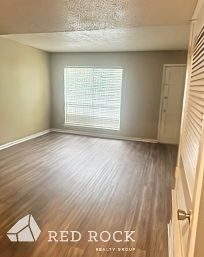 Interior Photo - Heritage Hills Apartments and Townhomes - Selma, AL