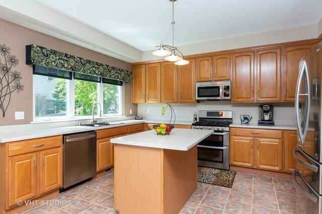 Foto del edificio - 1080 Dovercliff Way