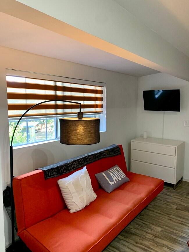 Couch, sleeper sofa with view of garden - 21366 Entrada Rd