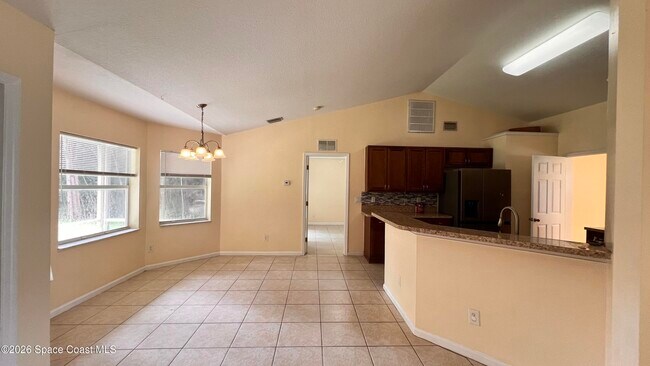 Building Photo - 2681 Madden Ave