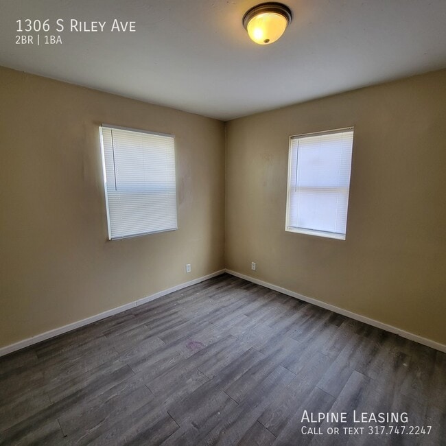 Building Photo - Near Southeast 2BR/1BA Home for RENT!