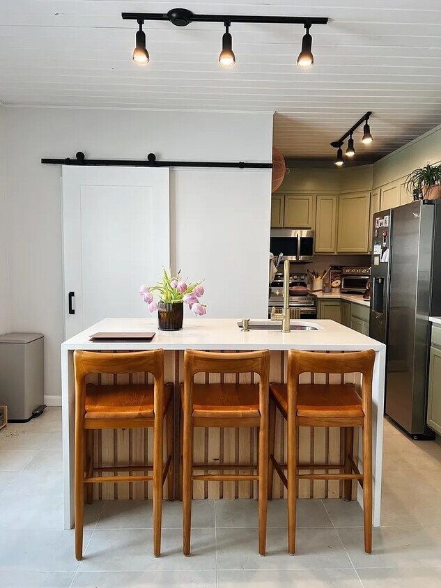 Foto principal - 567 Hope St