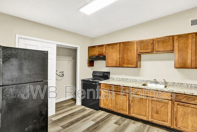 Foto del edificio - 9131 12th Ave