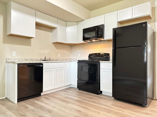 Foto del edificio - 4 Bedroom Remodeled Home in Chariton