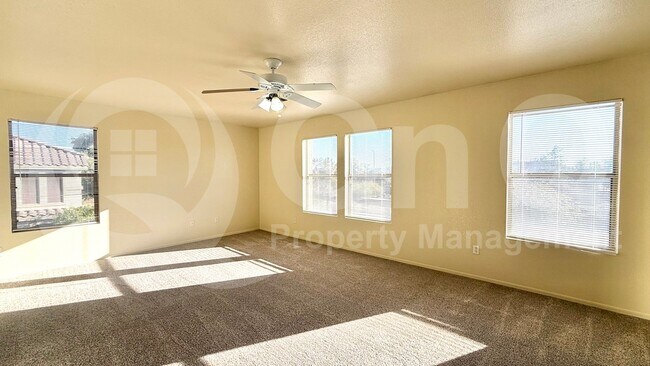 Foto del edificio - 2499 S Marble St