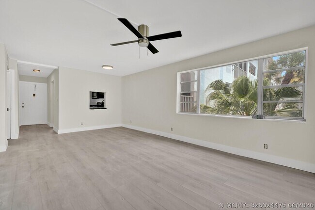 Foto del edificio - 3201 NE 8th St