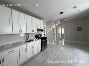 Building Photo - 484 John F. Kennedy Blvd