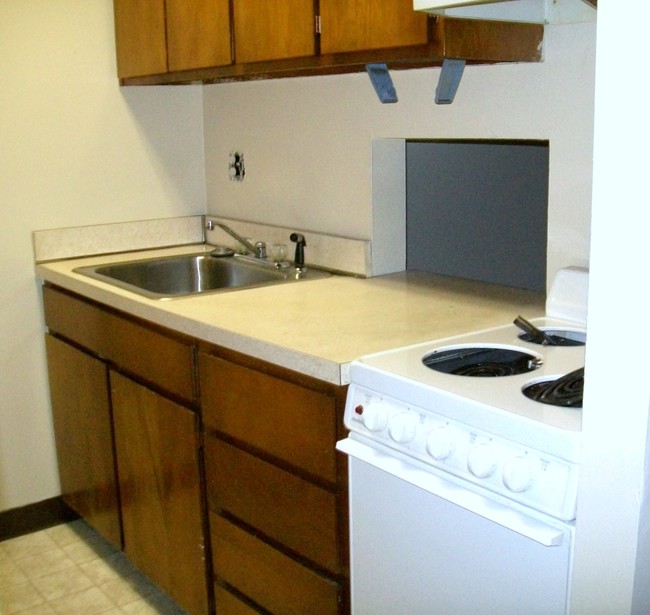 Building Photo - 3201 Chamberlayne Ave