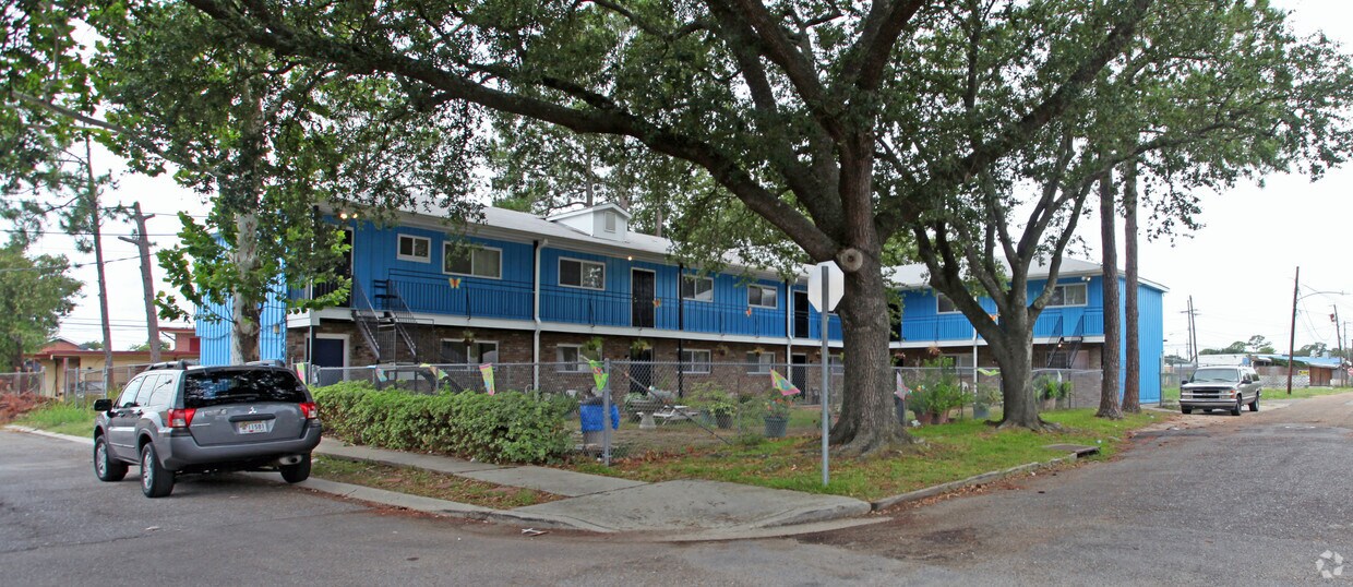 Primary Photo - 1401 Flanders St