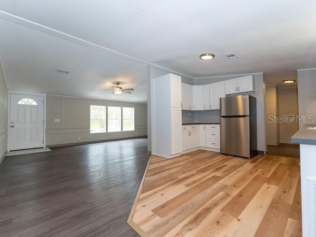Foto del edificio - 12816 Midvale Ave