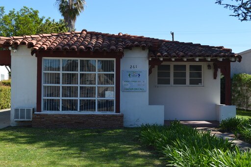Building Photo - 261 Church Ave
