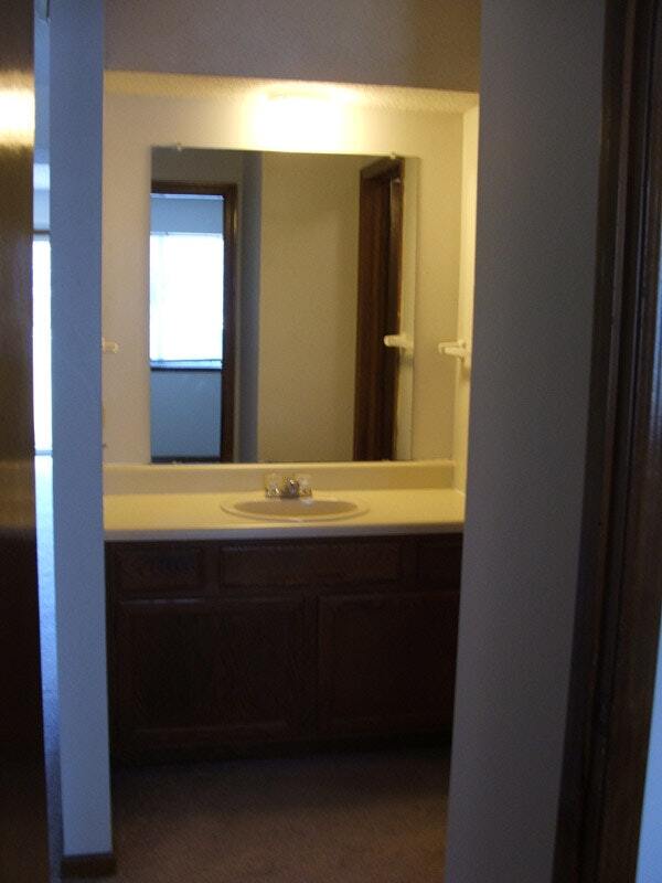 Building Photo - 3632 Wyoming Street, Unit 3634 #3C